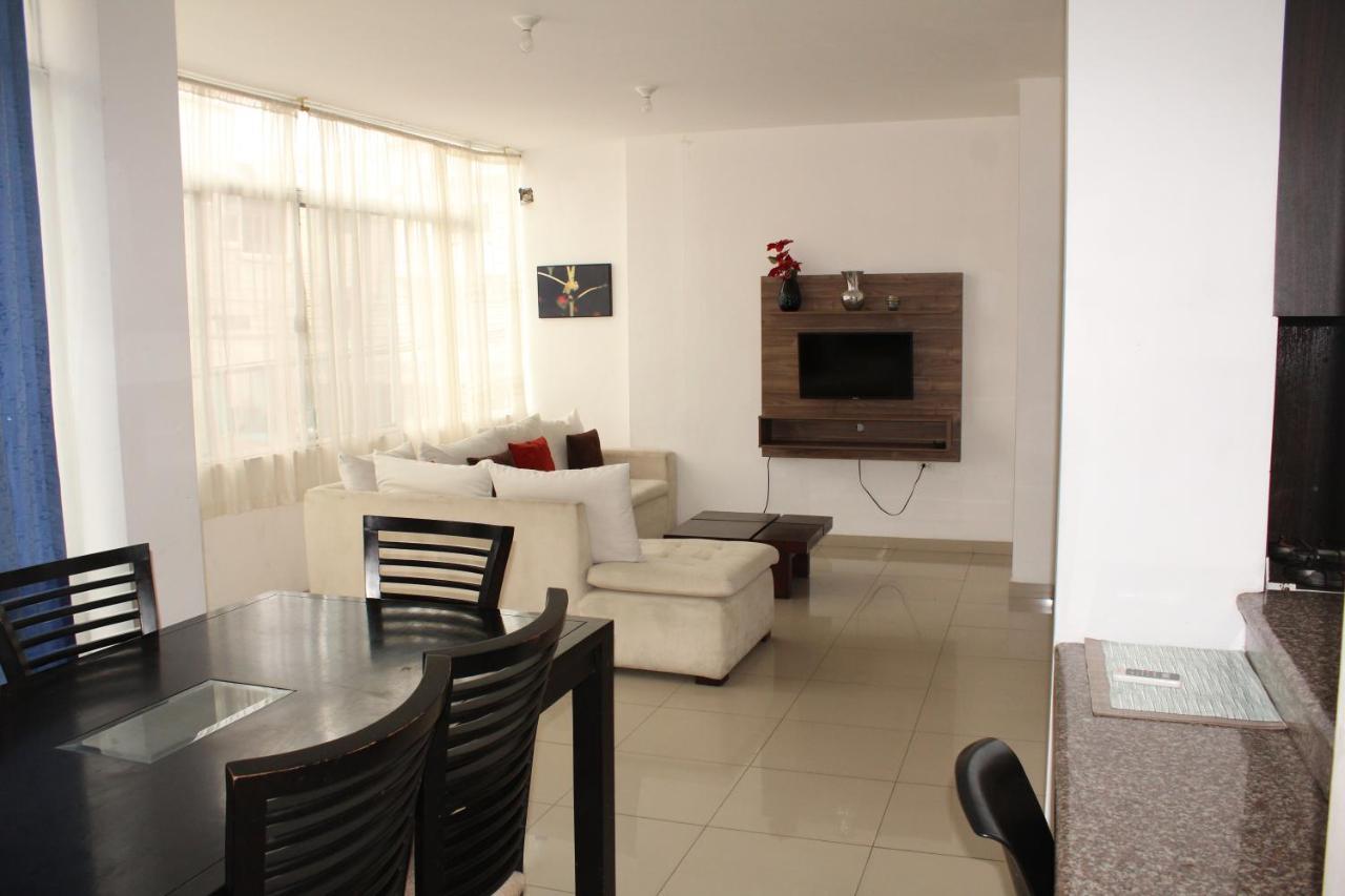 Departamentos De 2 Y 3 Habitaciones En El Centro De Manta Exteriér fotografie